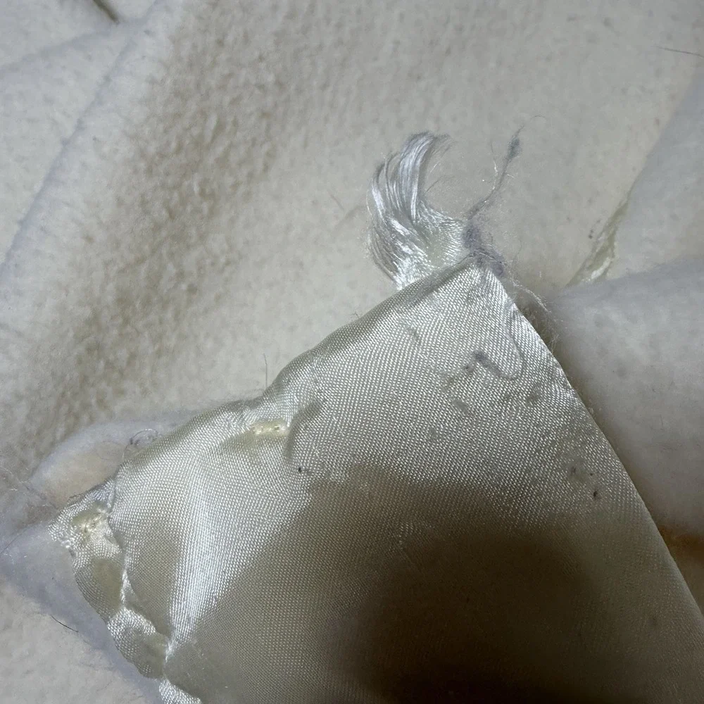 Vtg Fieldcrest 80s Acrylic‎ Blanket Full Double Touch of Class Satin Trim USA